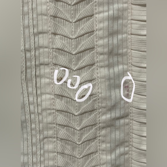 Chloe Victorian Style Pleated Front Button-Down Blouse Size 4 - Picture 9 of 15